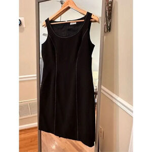 Tahari Sheath Dress Size‎ 6 Black lined with Rhinestones